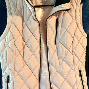 Calvin Klein Quilted Vest - Cream and Black